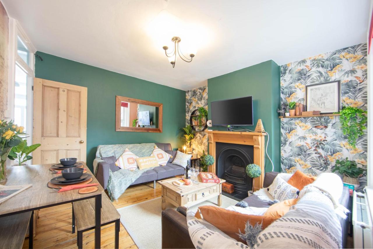 Cosy 3 Bedroom House - Private & Central - Ultra Wifi Canterbury Ngoại thất bức ảnh